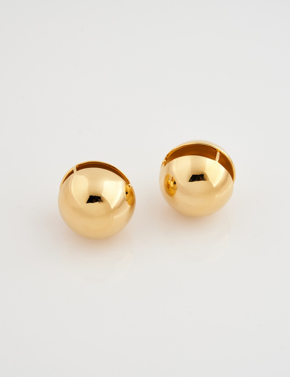 Dome Earring (Gold)